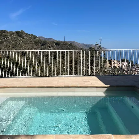 Terra Rossa Aparthotel Taormina